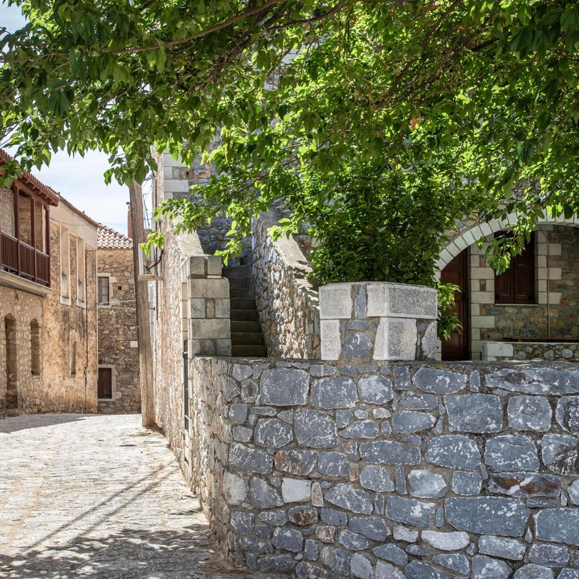 Korona Boutique Hotel Итило Екстериор снимка