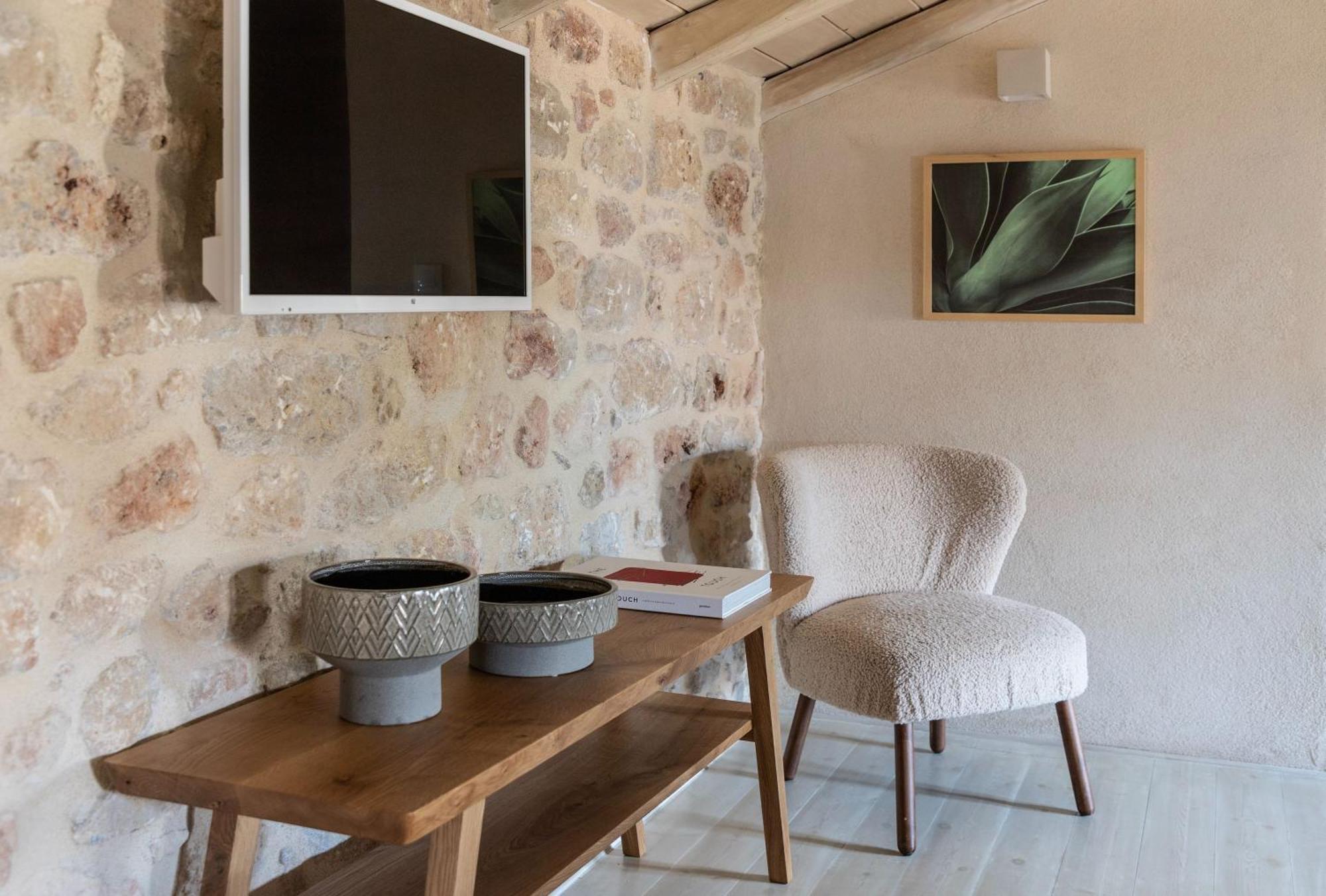 Korona Boutique Hotel Итило Екстериор снимка