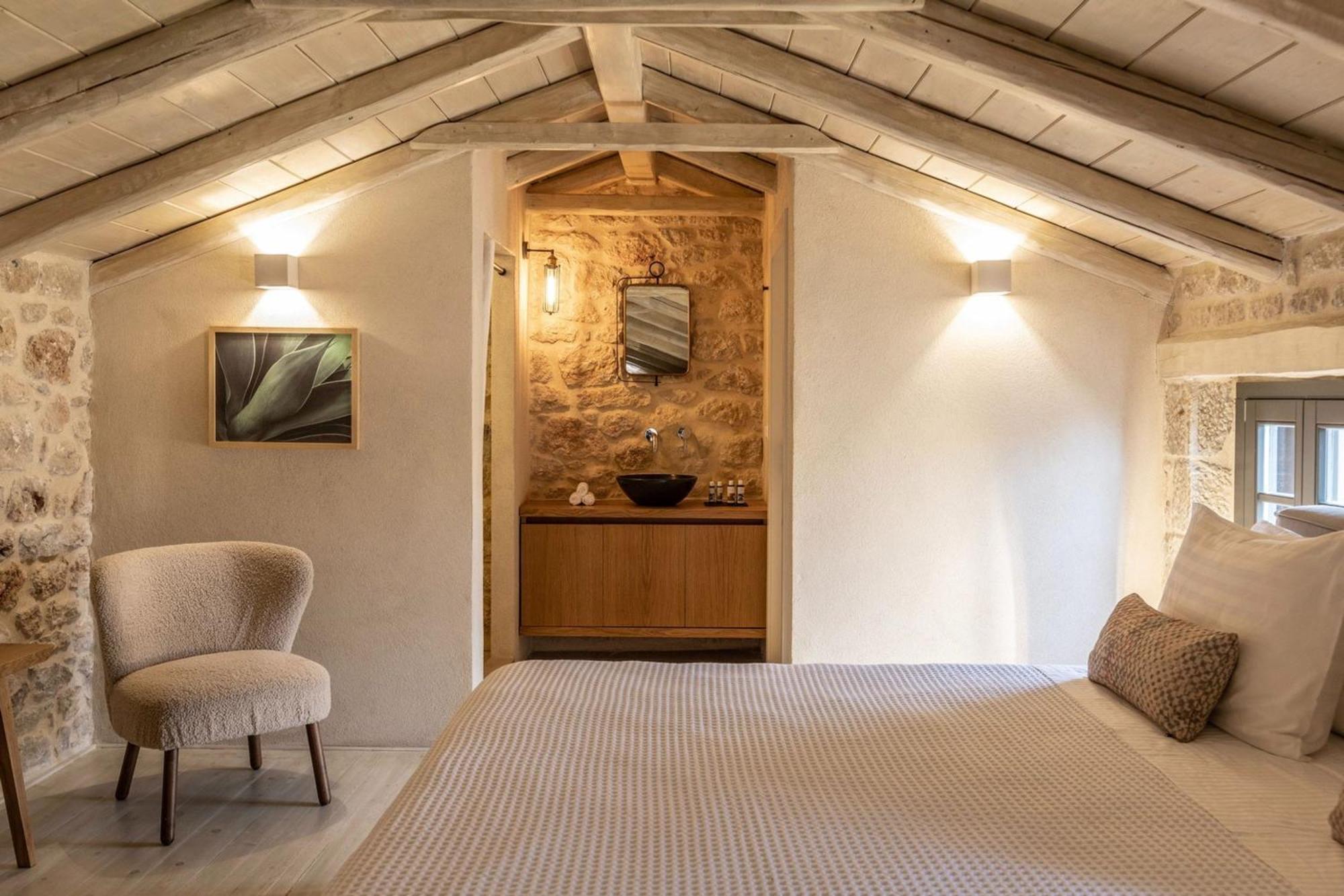 Korona Boutique Hotel Итило Екстериор снимка
